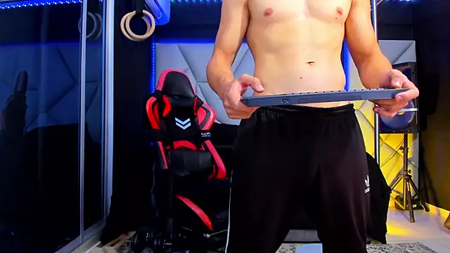 Aydenmiller96 online show from April 30, 2026, 3:24 am