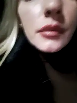 Dirtyfeelin online show from December 5, 2024, 5:55 pm