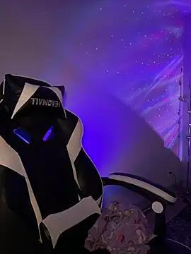 thebrattygoddess online show from March 10, 2025, 3:12 am