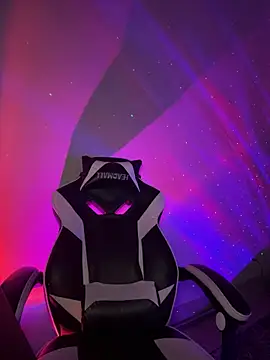 thebrattygoddess online show from March 6, 2025, 10:15 pm