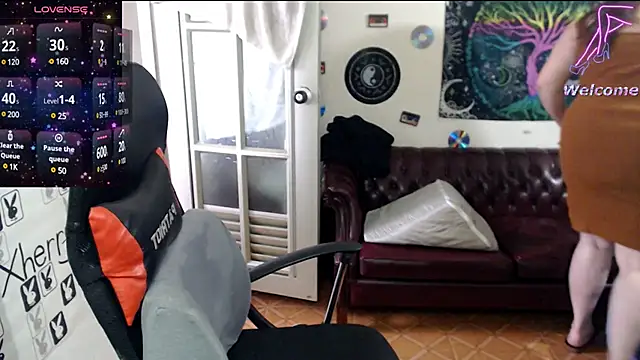 xherry horny online show from February 5, 2025, 4:36 pm