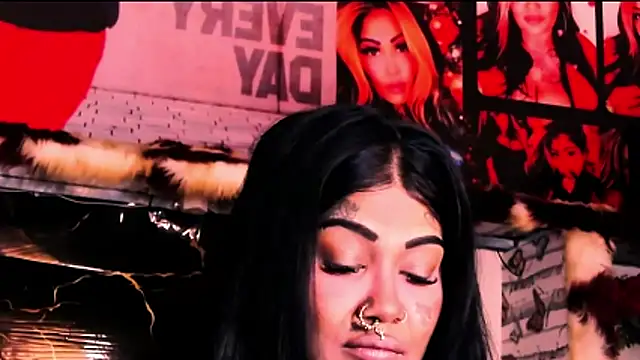 indian dreamgirl online show from June 5, 2026, 10:32 am