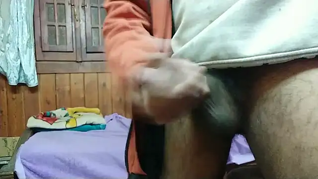 growing20yo online show from February 26, 2025, 3:25 am