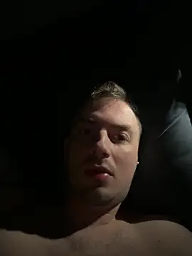 fromlovers online show from February 10, 2026, 11:04 pm