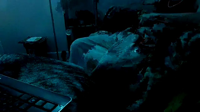 justinewe69 online show from January 6, 2026, 3:43 am