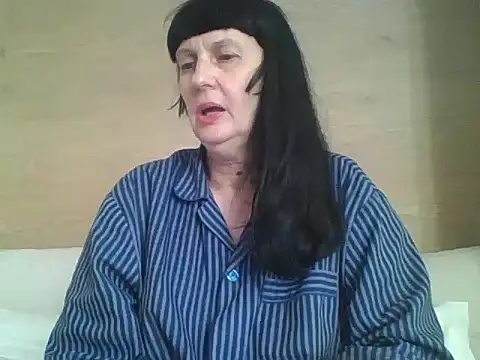 Snapshot of MelanyBanks chatting on May 13, 2026, 4:47 pm MelanyBanks online show from May 13, 2026, 4:47 pm