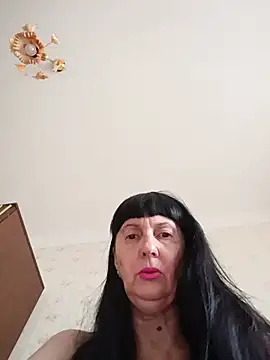 MelanyBanks online show from June 24, 2026, 7:40 am