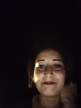 Alina03210 online show from July 7, 2026, 8:23 pm