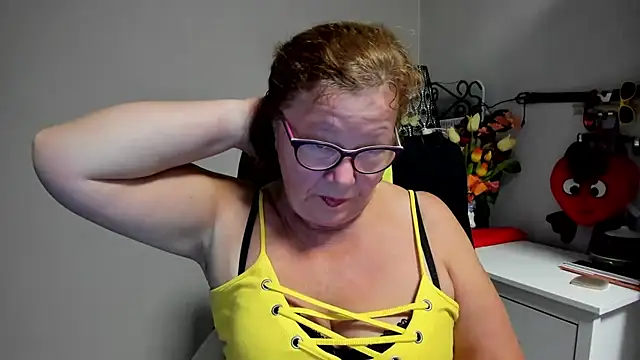 Adelewildx online show from August 7, 2026, 2:06 am
