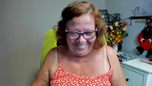 Adelewildx online show from June 23, 2026, 1:47 am