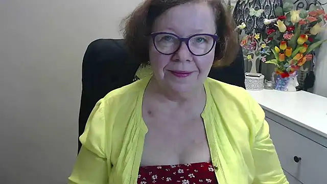 Adelewildx online show from April 28, 2026, 10:30 am