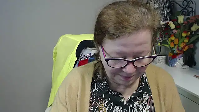 Adelewildx online show from February 4, 2026, 4:07 am