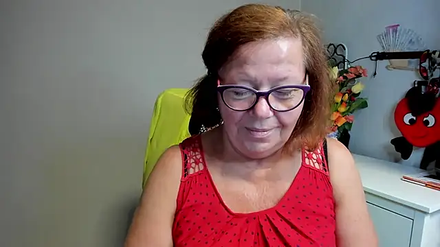 Adelewildx online show from June 26, 2026, 1:55 am