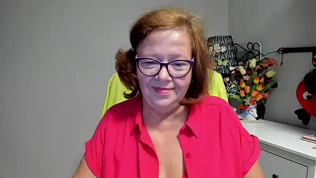 Adelewildx online show from July 7, 2026, 6:47 am