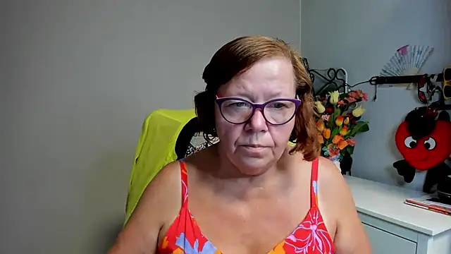 Adelewildx online show from June 29, 2026, 1:23 am