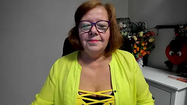 Adelewildx online show from July 13, 2026, 3:28 am