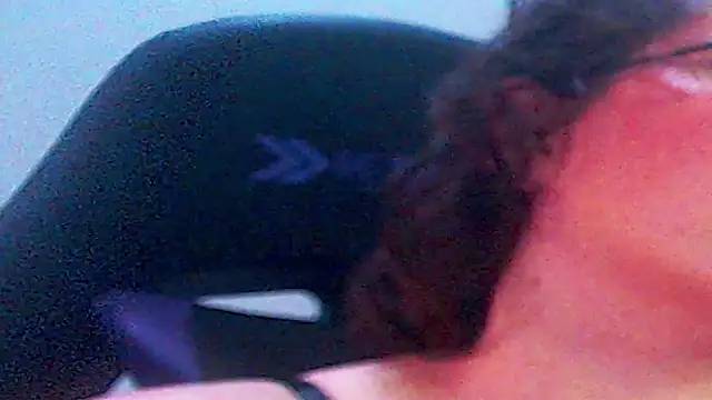 Snapshot of Koka-pimentinha chatting on December 3, 2024, 3:06 pm Koka-pimentinha online show from December 3, 2024, 3:06 pm