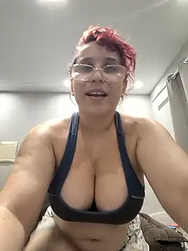 Snapshot of Koka-pimentinha chatting on January 15, 2026, 8:56 pm Koka-pimentinha online show from January 15, 2026, 8:56 pm