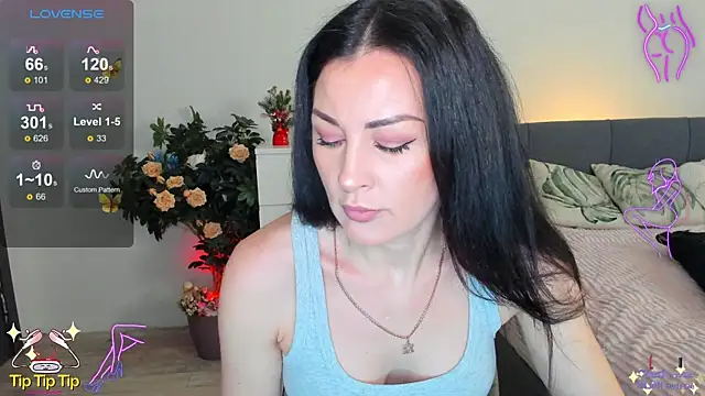 KerryCandy Girl online show from November 30, 2025, 8:37 am