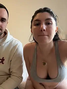 couplepenetration online show from February 18, 2026, 11:17 am