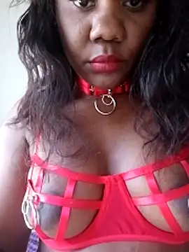 Sweetlolly92 online show from April 12, 2026, 11:24 am