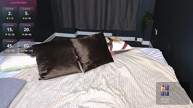 SuchArt  online show from September 28, 2025, 3:30 pm