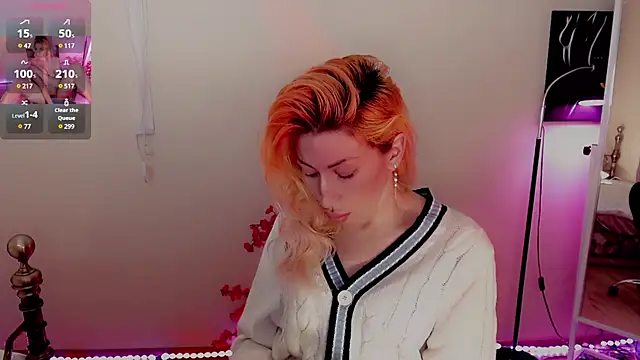 AnnieGOld  online show from January 22, 2025, 10:37 pm