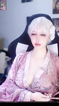 candy cola online show from February 3, 2026, 7:19 pm