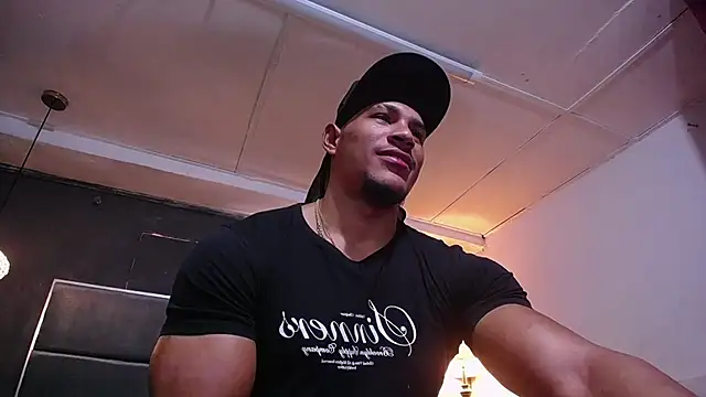 Snapshot of teddyfit19cm chatting on March 25, 2026, 1:21 pm teddyfit19cm online show from March 25, 2026, 1:21 pm