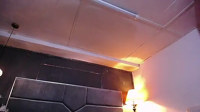 Snapshot of teddyfit19cm chatting on March 10, 2026, 1:04 pm teddyfit19cm online show from March 10, 2026, 1:04 pm