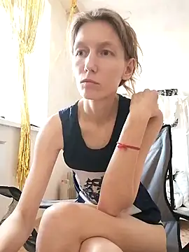 Snapshot of FeraeCat chatting on March 6, 2025, 12:41 pm FeraeCat online show from March 6, 2025, 12:41 pm