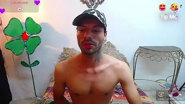 SexyKataShow online show from November 19, 2025, 11:43 am