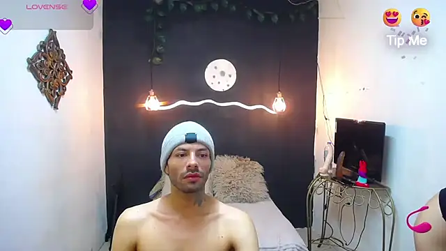 SexyKataShow online show from October 31, 2025, 9:17 am