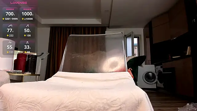 jeniffer100 online show from September 11, 2025, 5:07 am