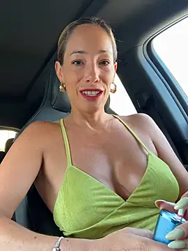 SweeetAlegra online show from July 5, 2026, 8:54 am