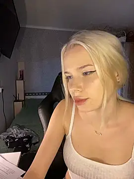 Snapshot of SIMBA_BOS chatting on December 26, 2024, 2:12 am SIMBA BOS online show from December 26, 2024, 2:12 am