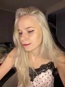 Snapshot of SIMBA_BOS chatting on December 11, 2024, 2:19 am SIMBA BOS online show from December 11, 2024, 2:19 am