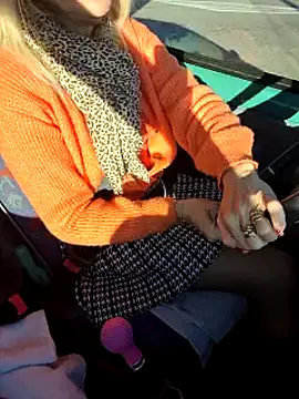 Nathotsexy1 online show from December 26, 2024, 9:11 am