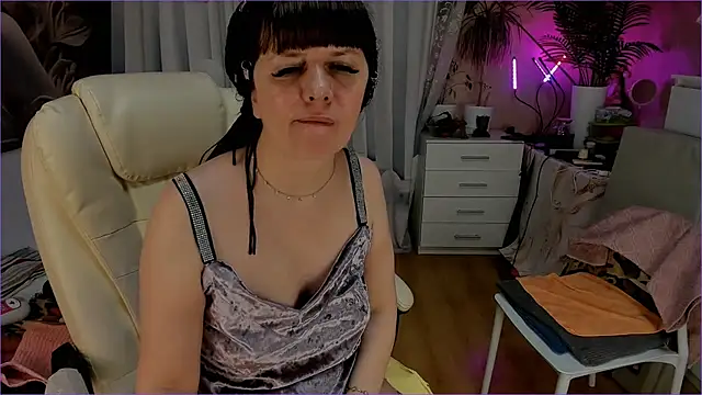 Cutie orgasm online show from July 6, 2026, 7:05 pm