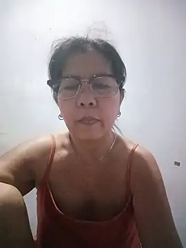 TropicalFlower online show from July 7, 2026, 8:56 pm