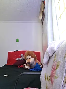 mayhott2 online show from September 23, 2025, 5:09 pm