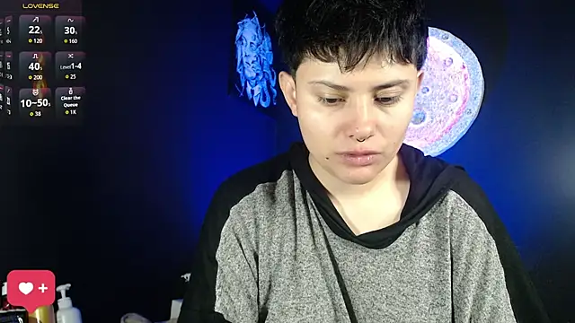 girl intense444 online show from September 24, 2025, 12:55 pm