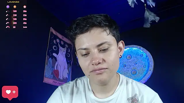 girl intense444 online show from February 5, 2026, 12:34 pm