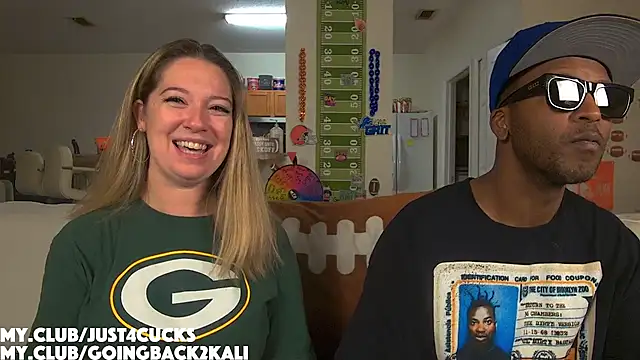 boomboomr00m online show from November 11, 2025, 1:44 am