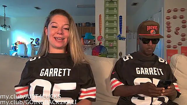 boomboomr00m online show from October 5, 2025, 1:35 pm