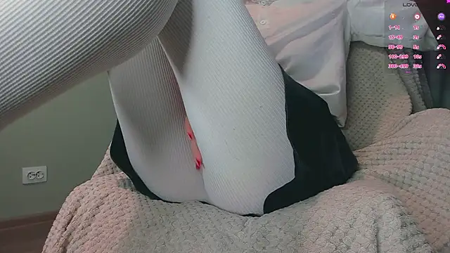 queen carly online show from February 8, 2026, 7:55 pm