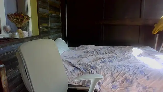 cute  cherry online show from July 1, 2026, 7:09 am