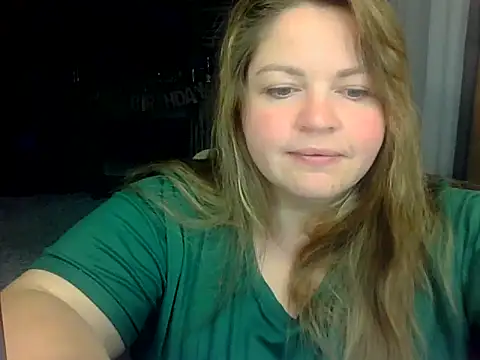 Snapshot of cute__cherry chatting on May 31, 2026, 6:09 pm cute cherry online show from May 31, 2026, 6:09 pm