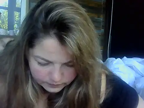 Snapshot of cute__cherry chatting on June 21, 2026, 3:40 pm cute cherry online show from June 21, 2026, 3:40 pm