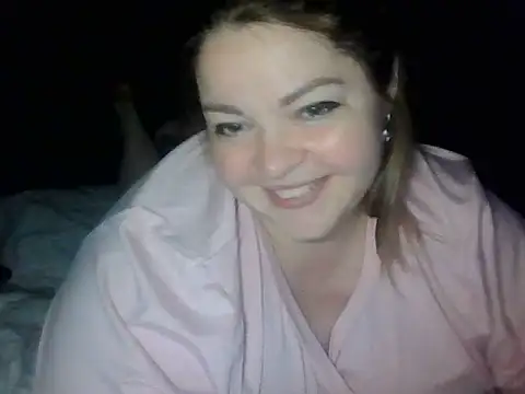 Snapshot of cute__cherry chatting on June 16, 2026, 9:04 pm cute cherry online show from June 16, 2026, 9:04 pm